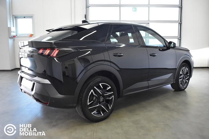 PEUGEOT 3008 Hybrid 136 e-DCS6 Allure
